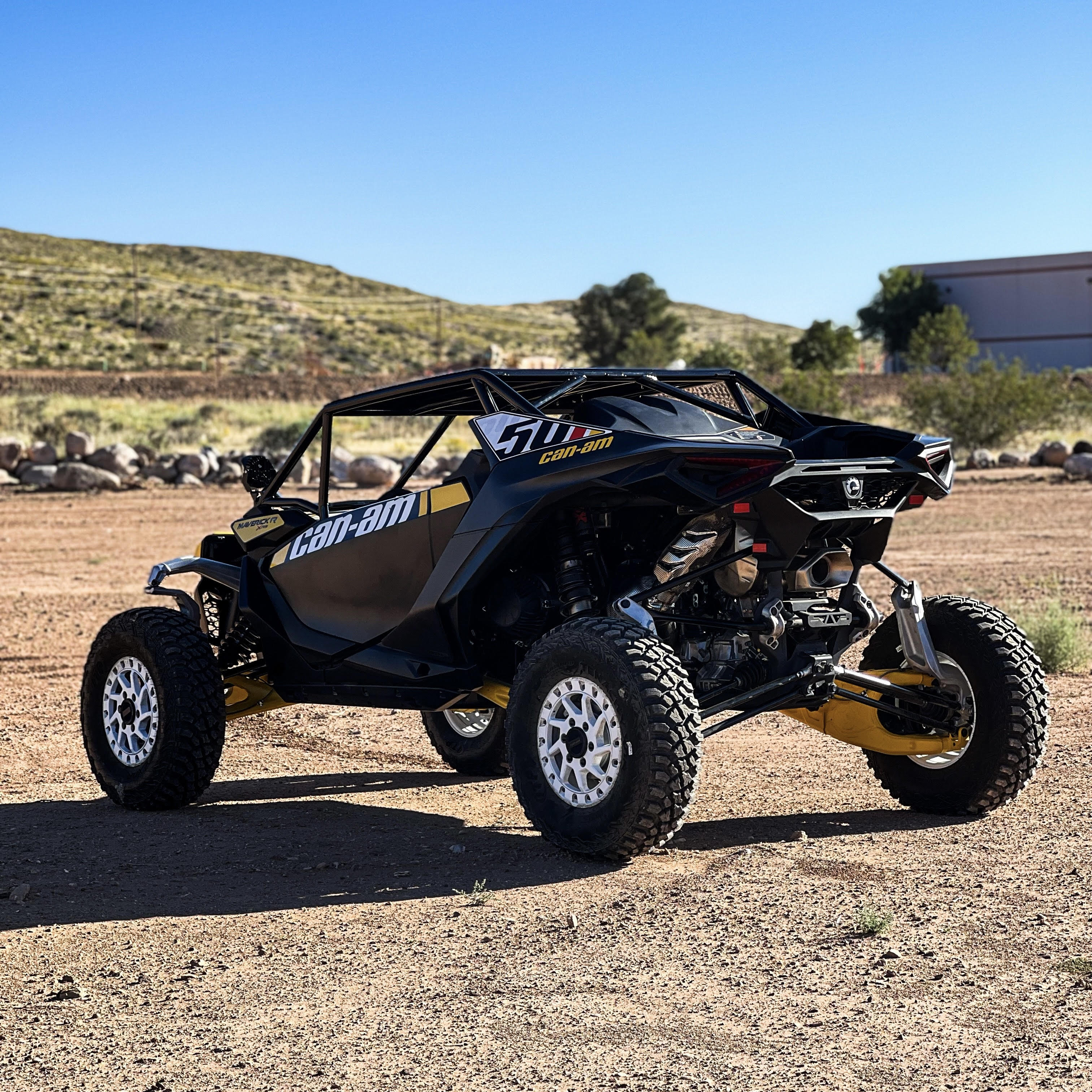 Mav R 2-Seat "Desert" Roll Cage