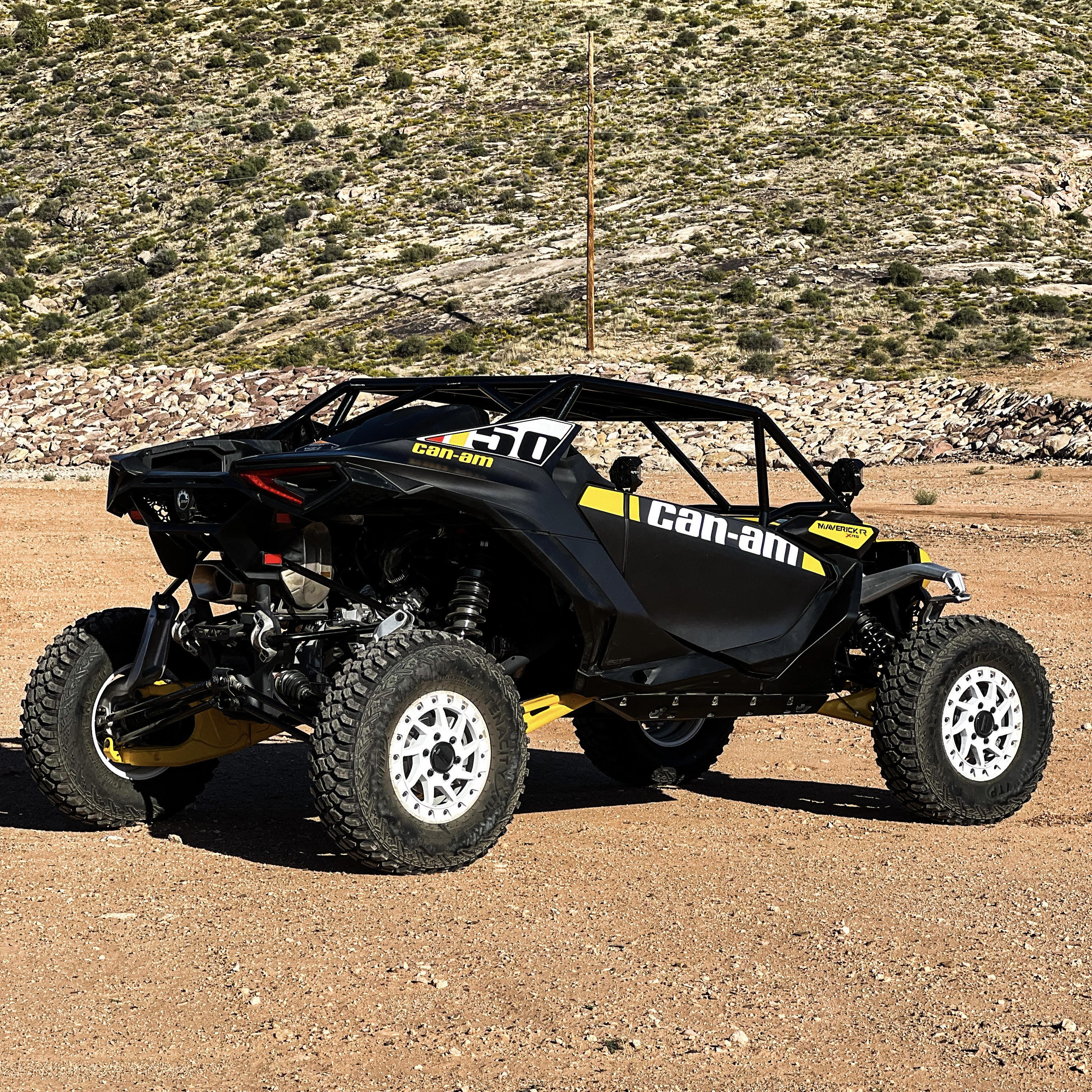 Mav R 2-Seat "Desert" Roll Cage
