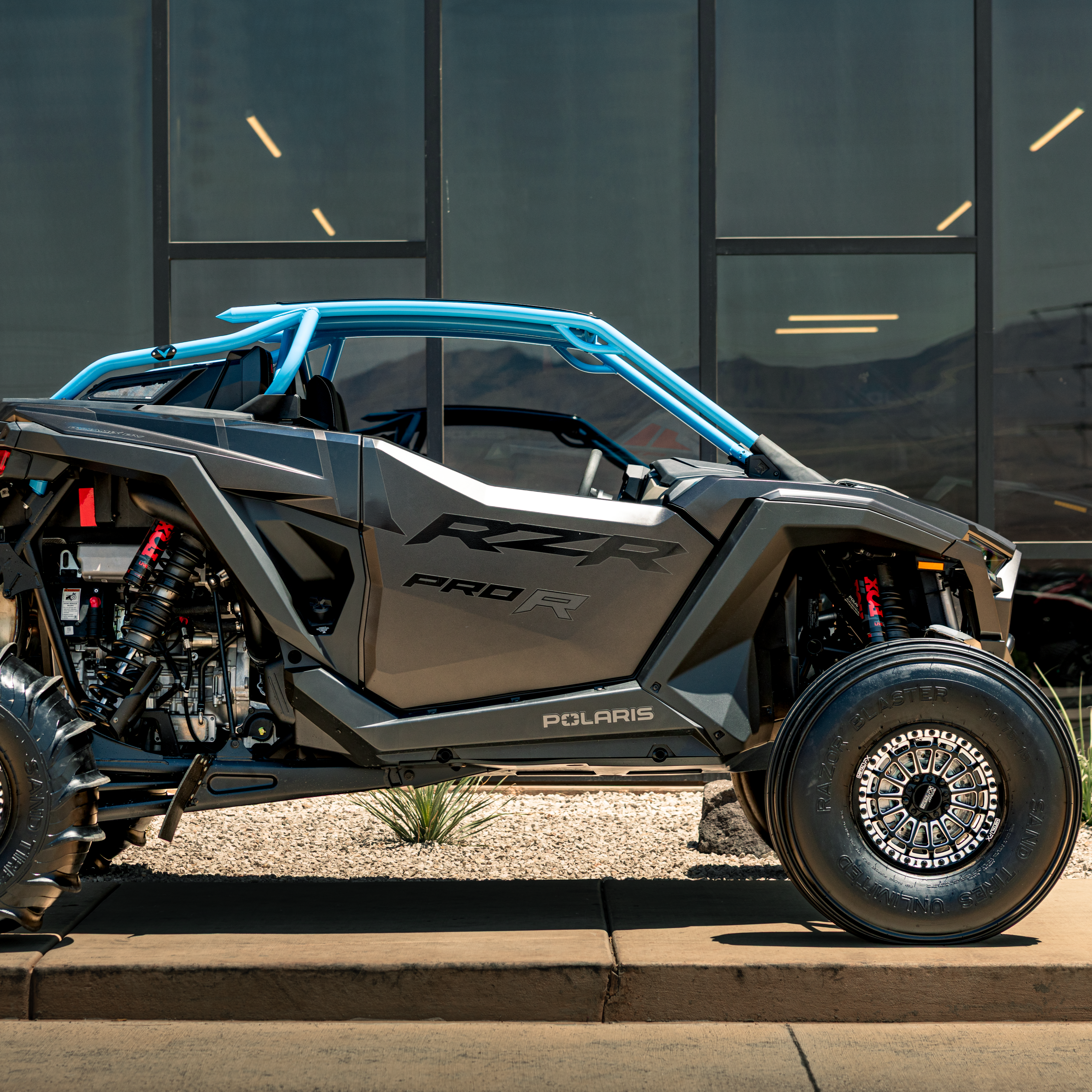 2025+ Pro R 2 Superfast Roll Cage