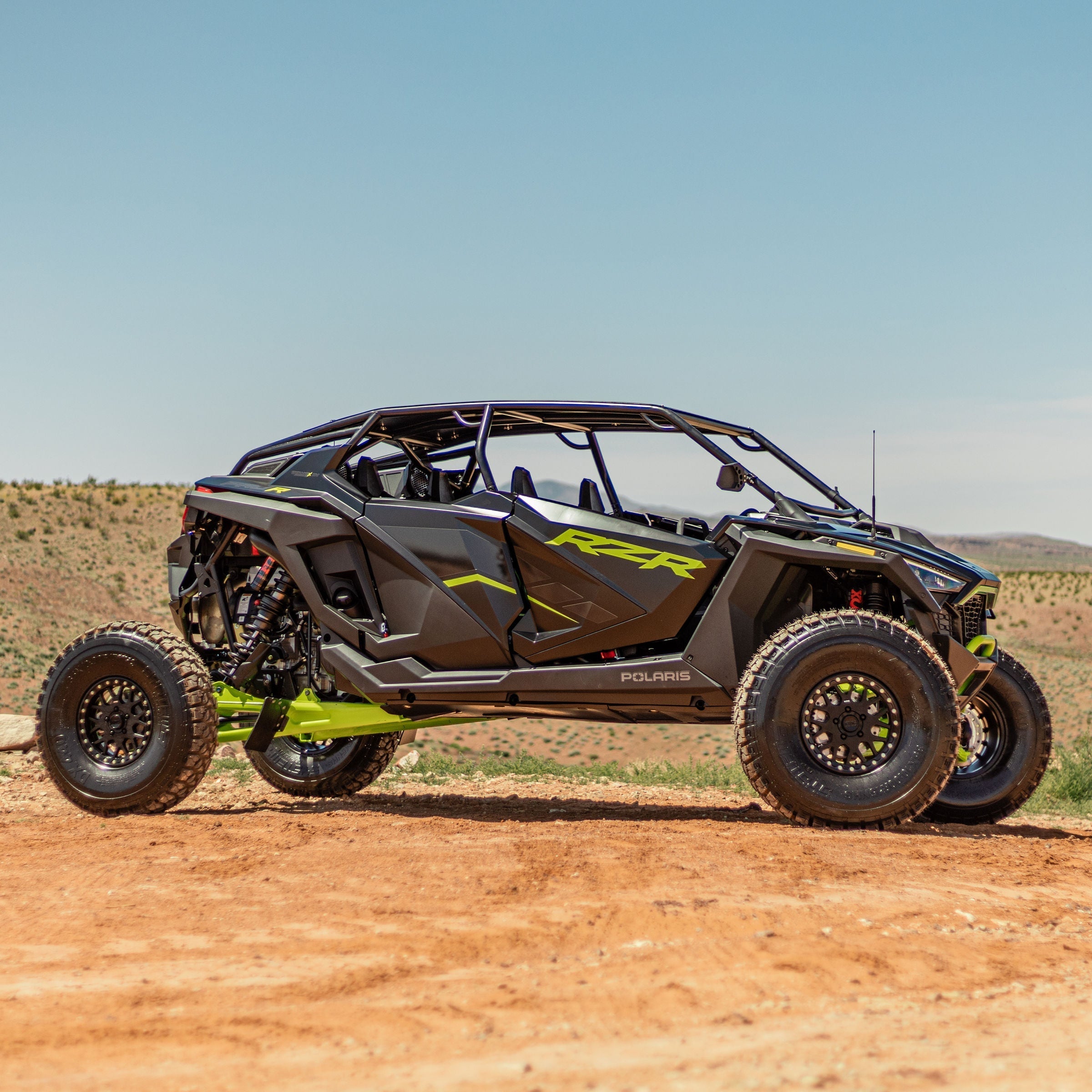 RZR Pro R 4-Seat FastBack Roll Cage